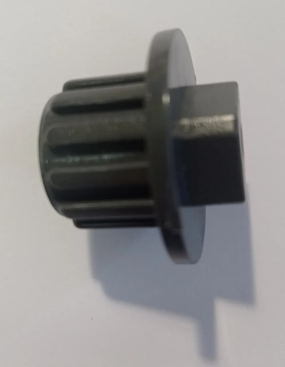 Втулка (муфта) шнека для м'ясорубки Bosch MFW3502W/02 Оригінал - зображення 1